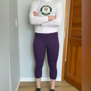 Marika Sports Performance Capri Leggings
